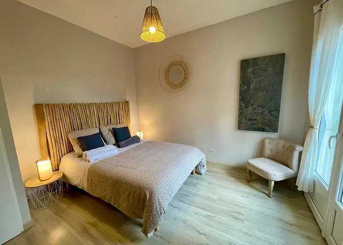 L\'Annexe Du Domaine De Brisset